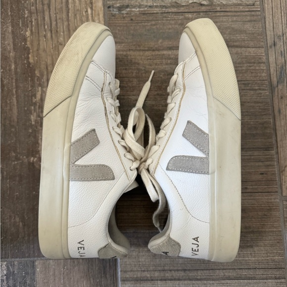 Veja Campo Sneakers Women’s size 7 (38) - Picture 10 of 11